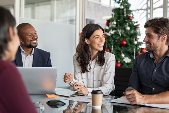 How to keep your employees motivated during the holiday
