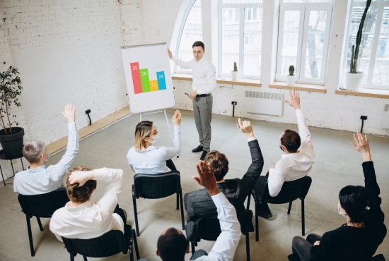 How businesses can leverage coaching for better performance ?